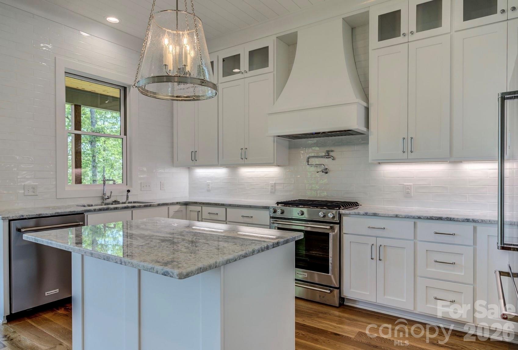 3434 Old Jonas Ridge Road Newland, NC 28657 - Photo 12 of 47