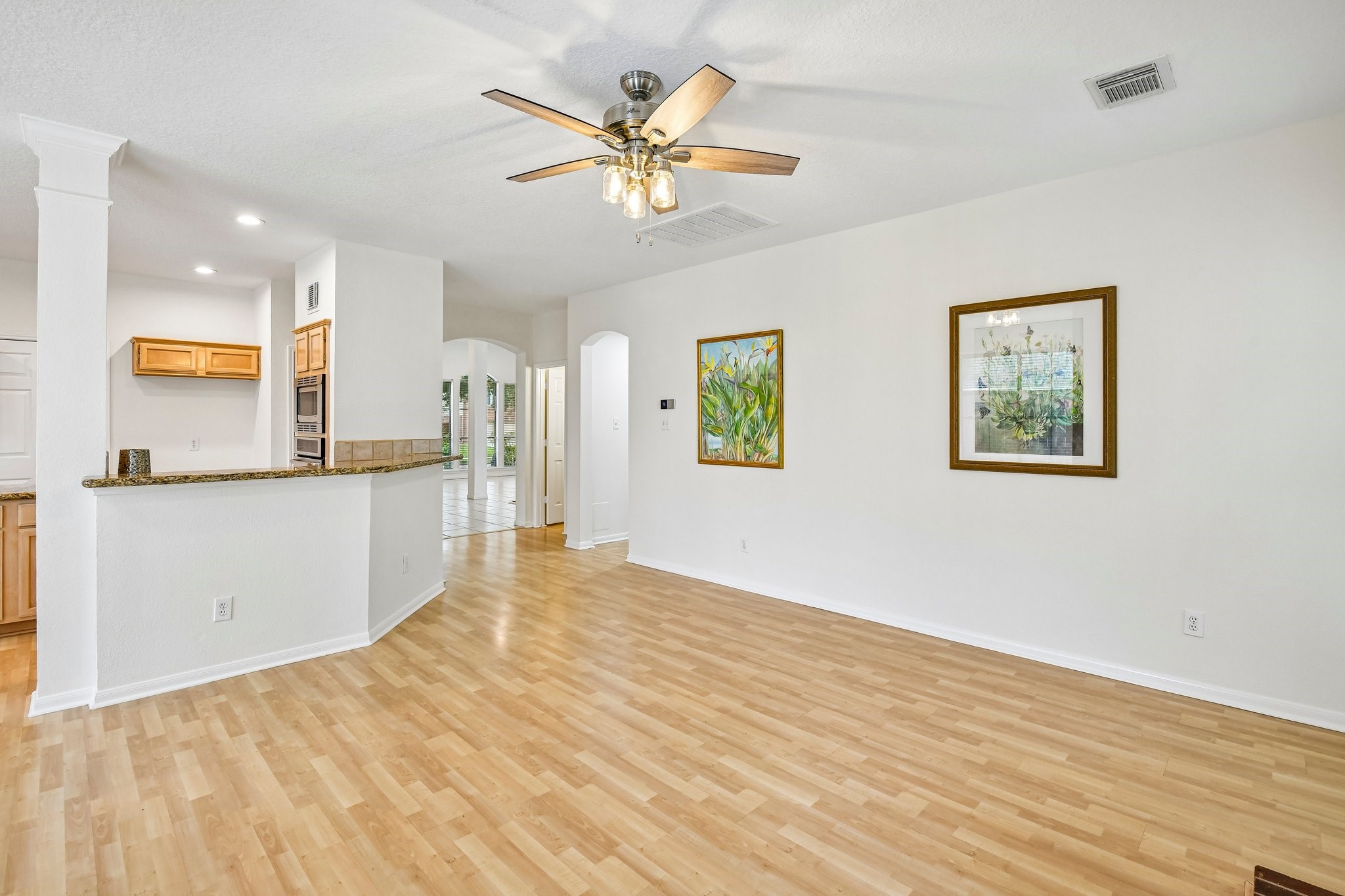 14010 Hazel Ridge Court Houston, TX 77062 - Photo 11 of 42 Gallery Image 11
