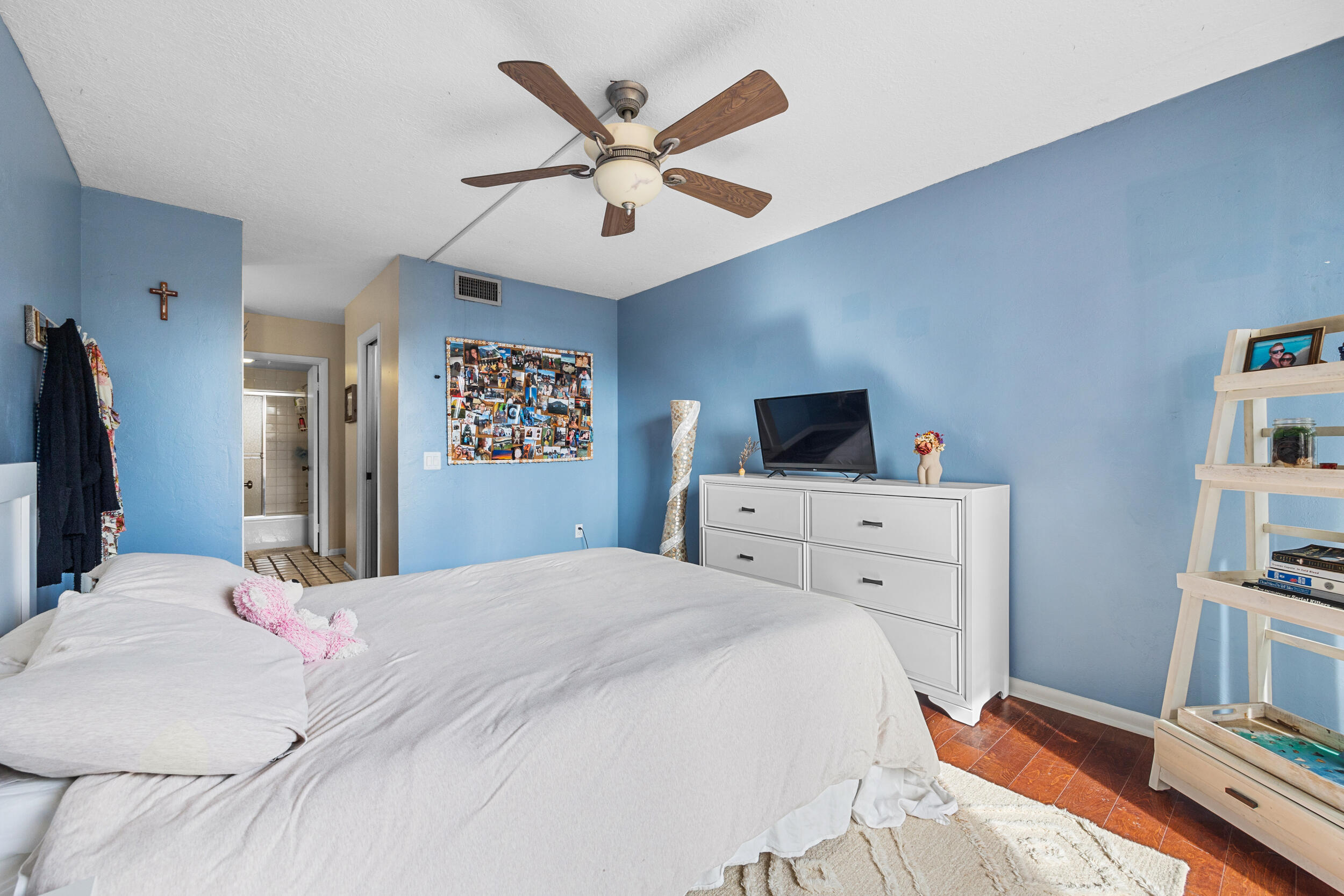 225 South Beach Road, Unit 102 Tequesta, FL 33469 - Photo 10 of 34 0s9a9251