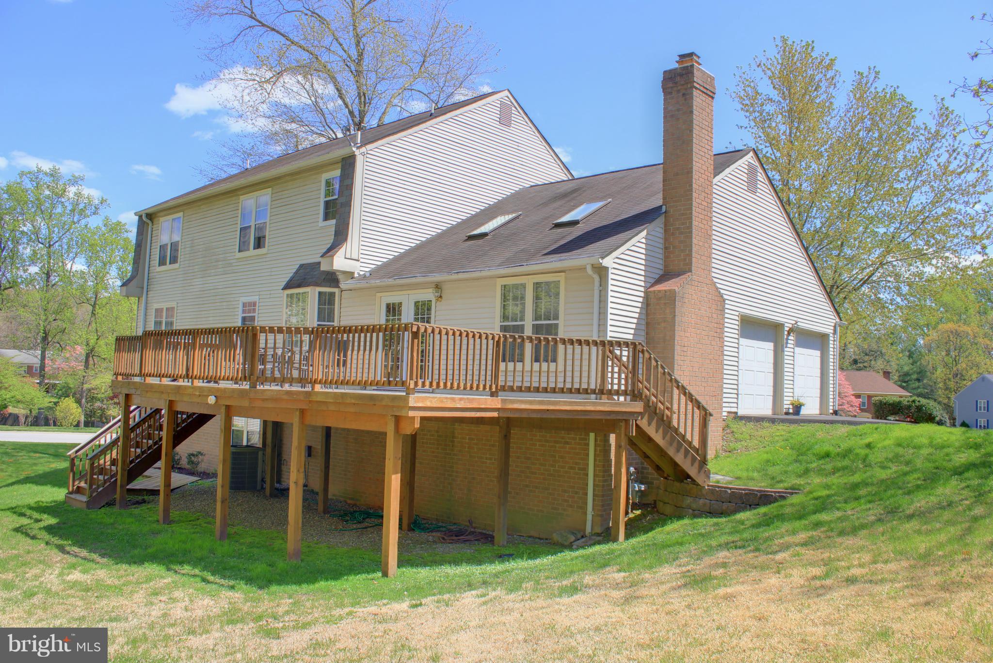 7100 Rivers Edge Road Columbia, MD 21044 - Photo 29 of 30 Exterior (Rear)