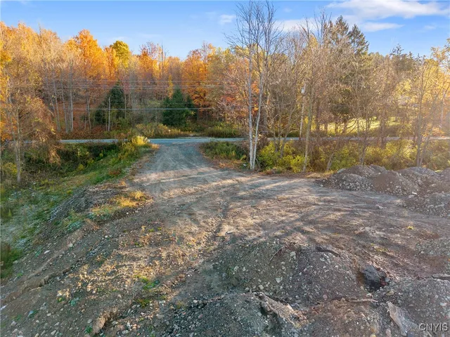 $349,900 | 5691 Ike Dixon Road, Camillus, NY 13031