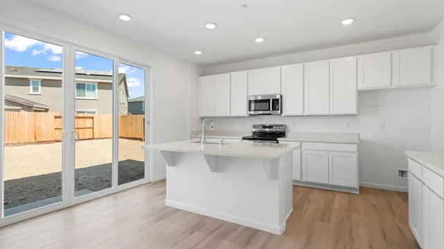 $739,990 | 508 Grazing Rnch Court, Roseville, CA 95747