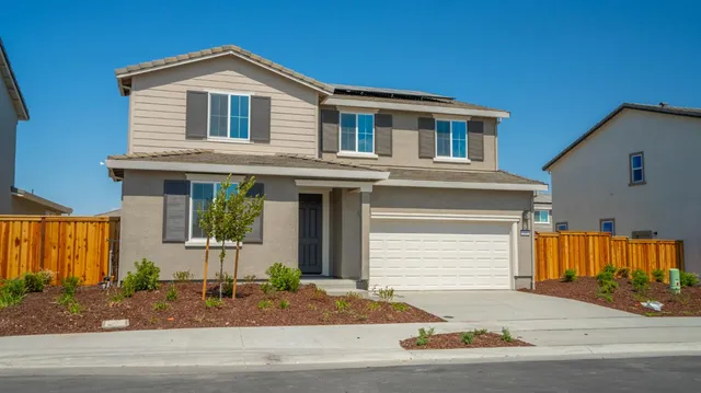 $739,990 | 508 Grazing Rnch Court, Roseville, CA 95747