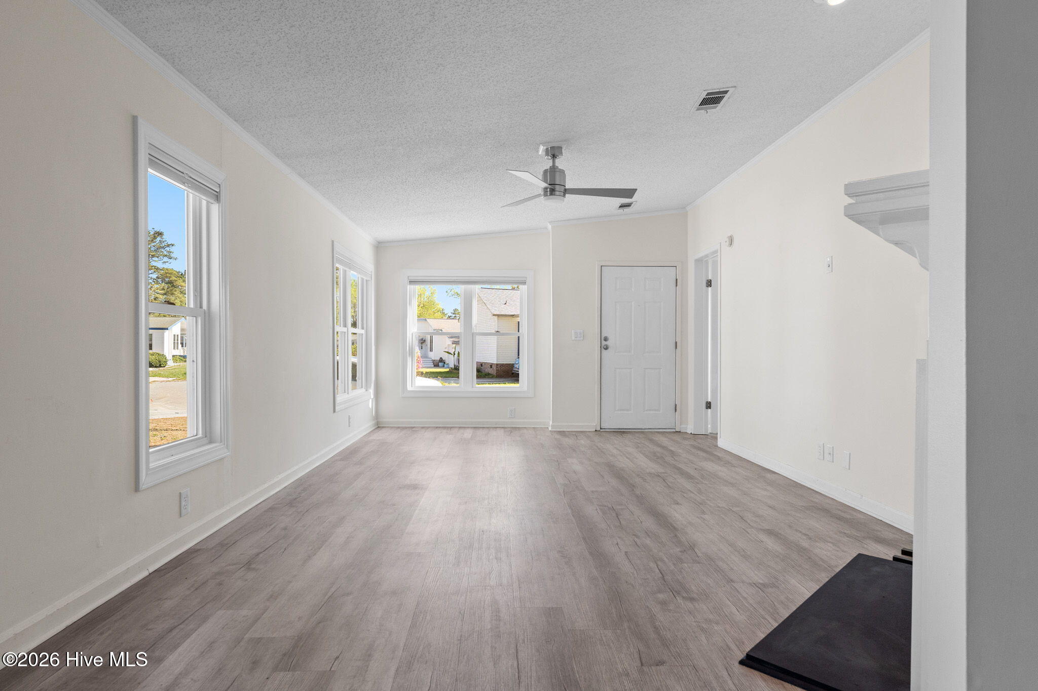 501 Deer Path Calabash, NC 28467 - Photo 8 of 58 Living Room