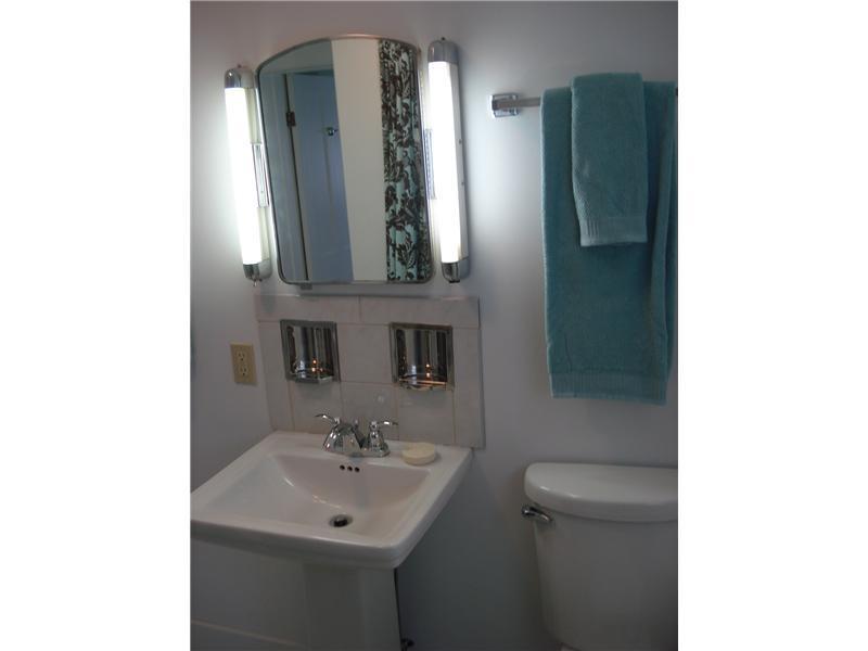 27 North Deer Isle Road Deer Isle, ME 04627 - Photo 27 of 28 Bathroom.