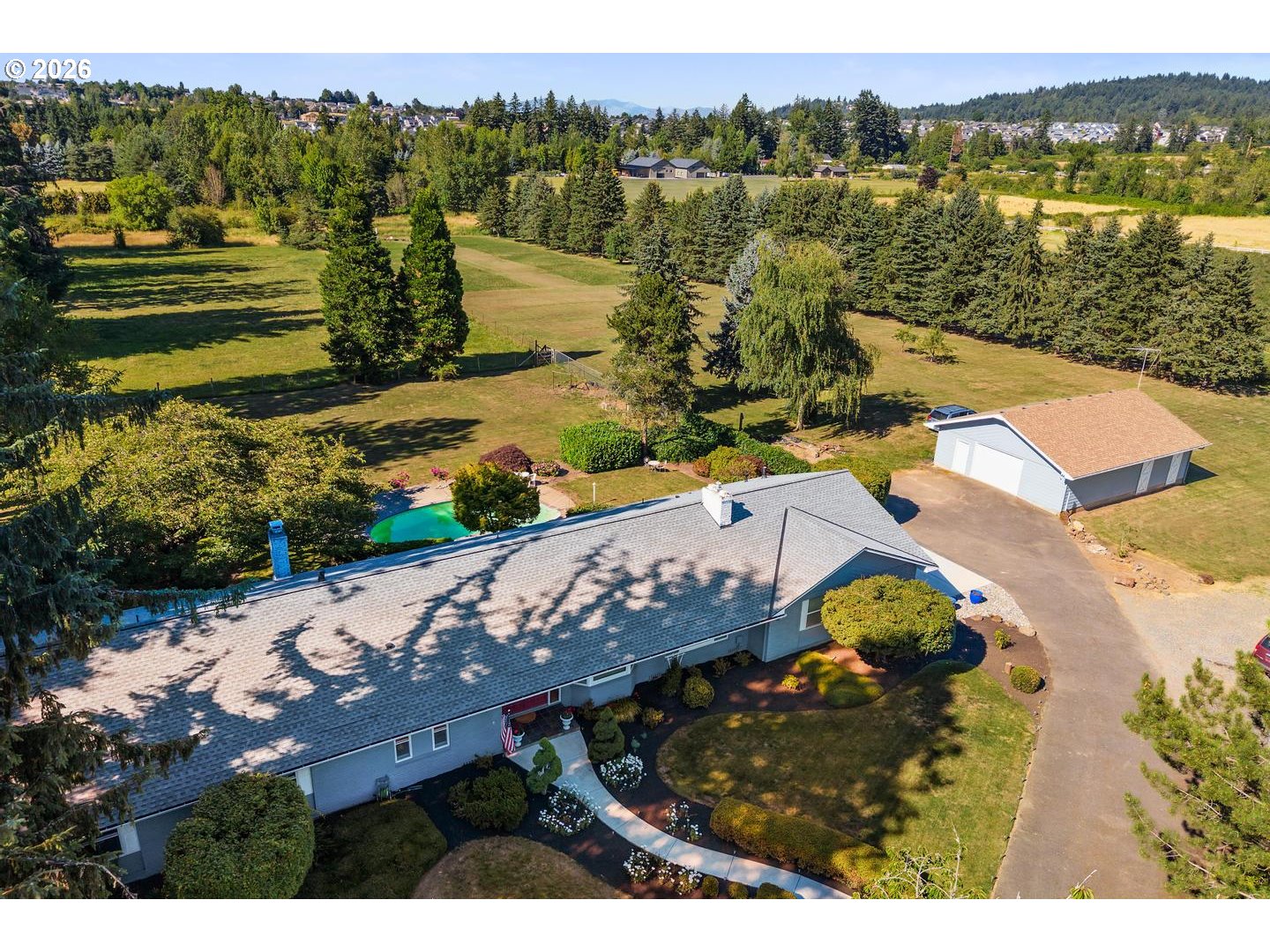 18345 Southeast Cheldelin Road Gresham, OR 97080 - Photo 32 of 41