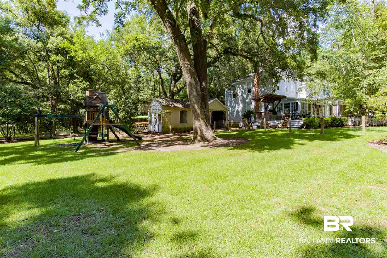 57 North Bayview Street Fairhope, AL 36532 - Photo 7 of 49