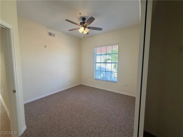 a view of empty room with window