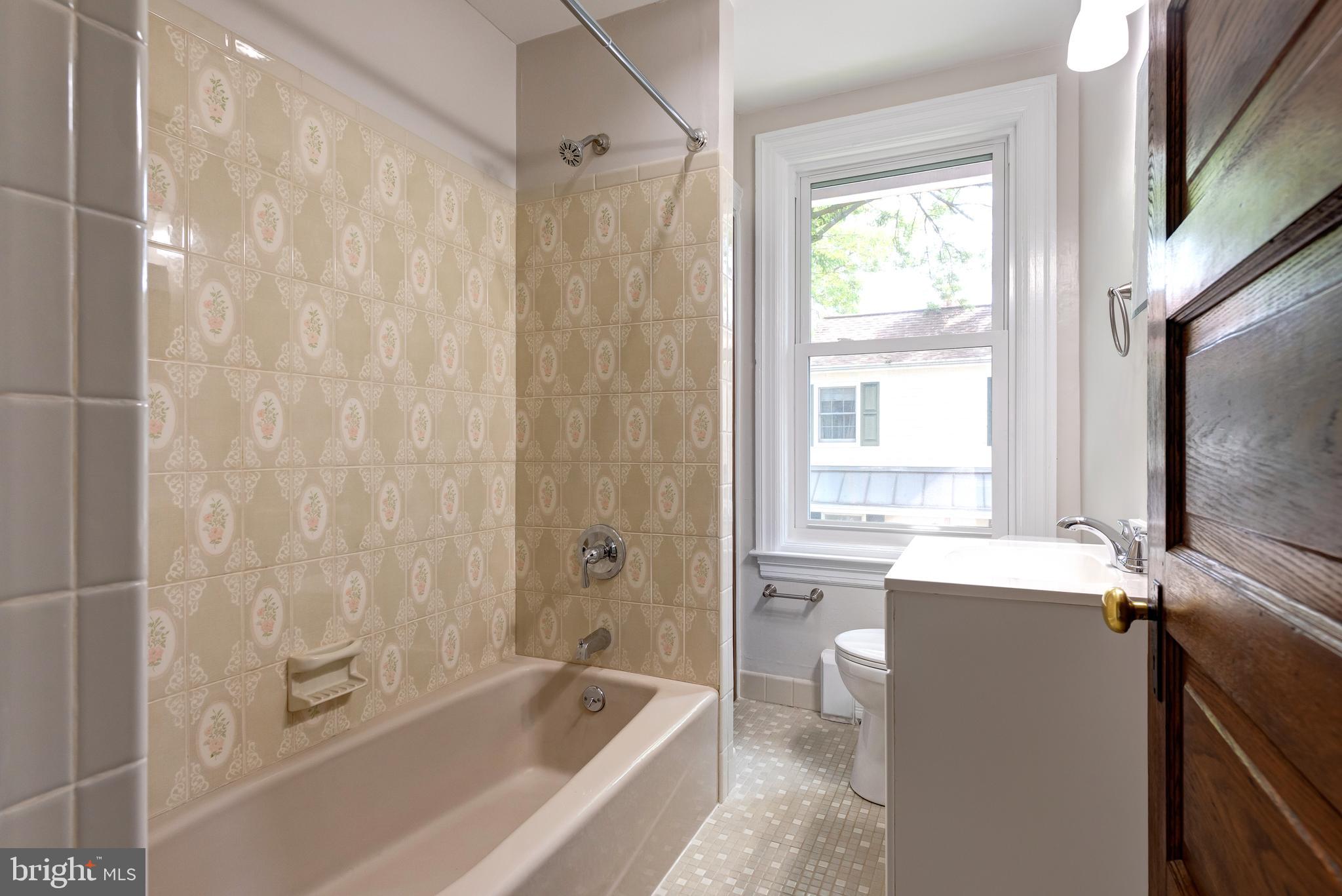438 Upper Gulph Road Strafford, PA 19087 - Photo 16 of 23
