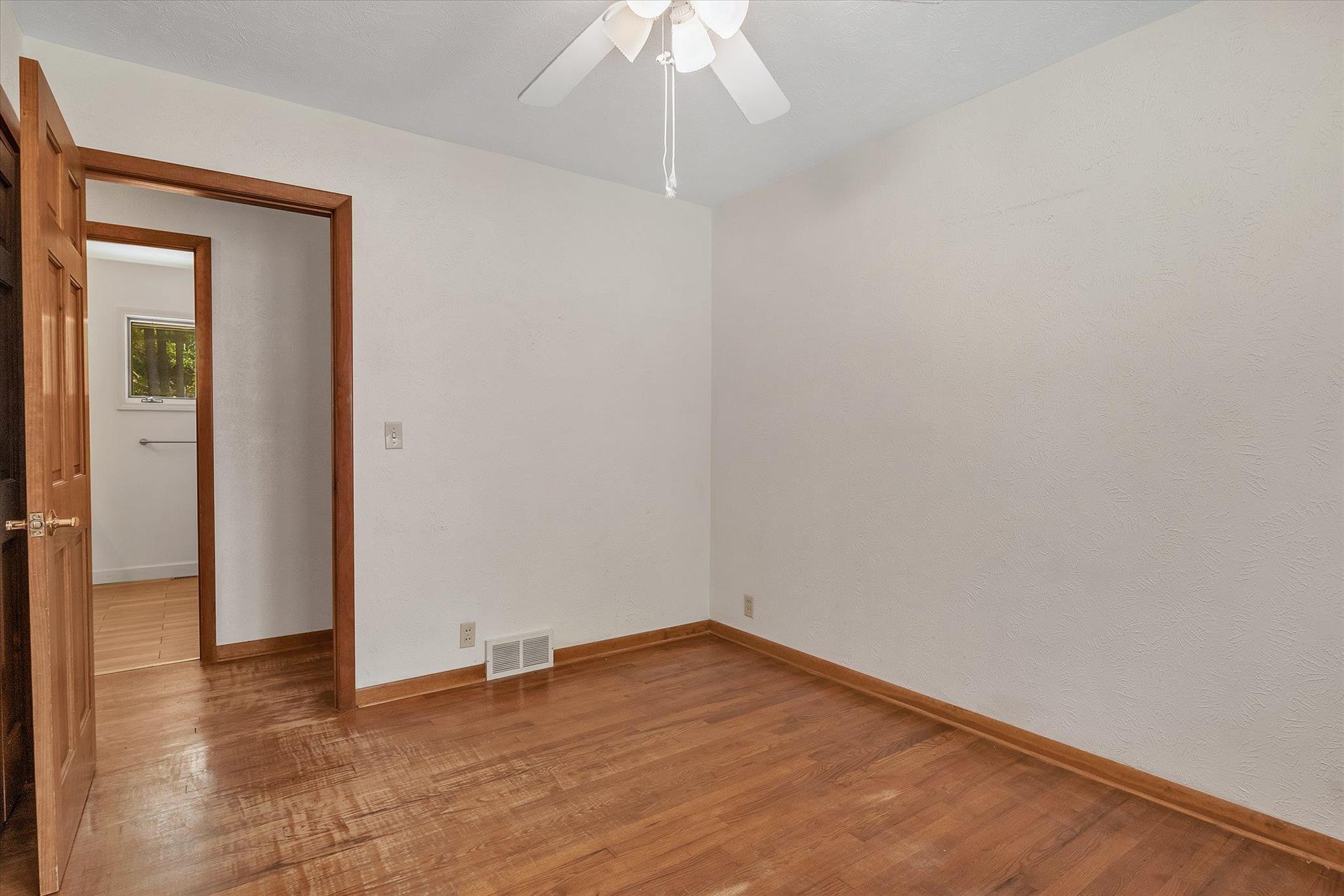 59740 Locust Road South Bend, IN 46614 - Photo 13 of 26 Gallery Image 13
