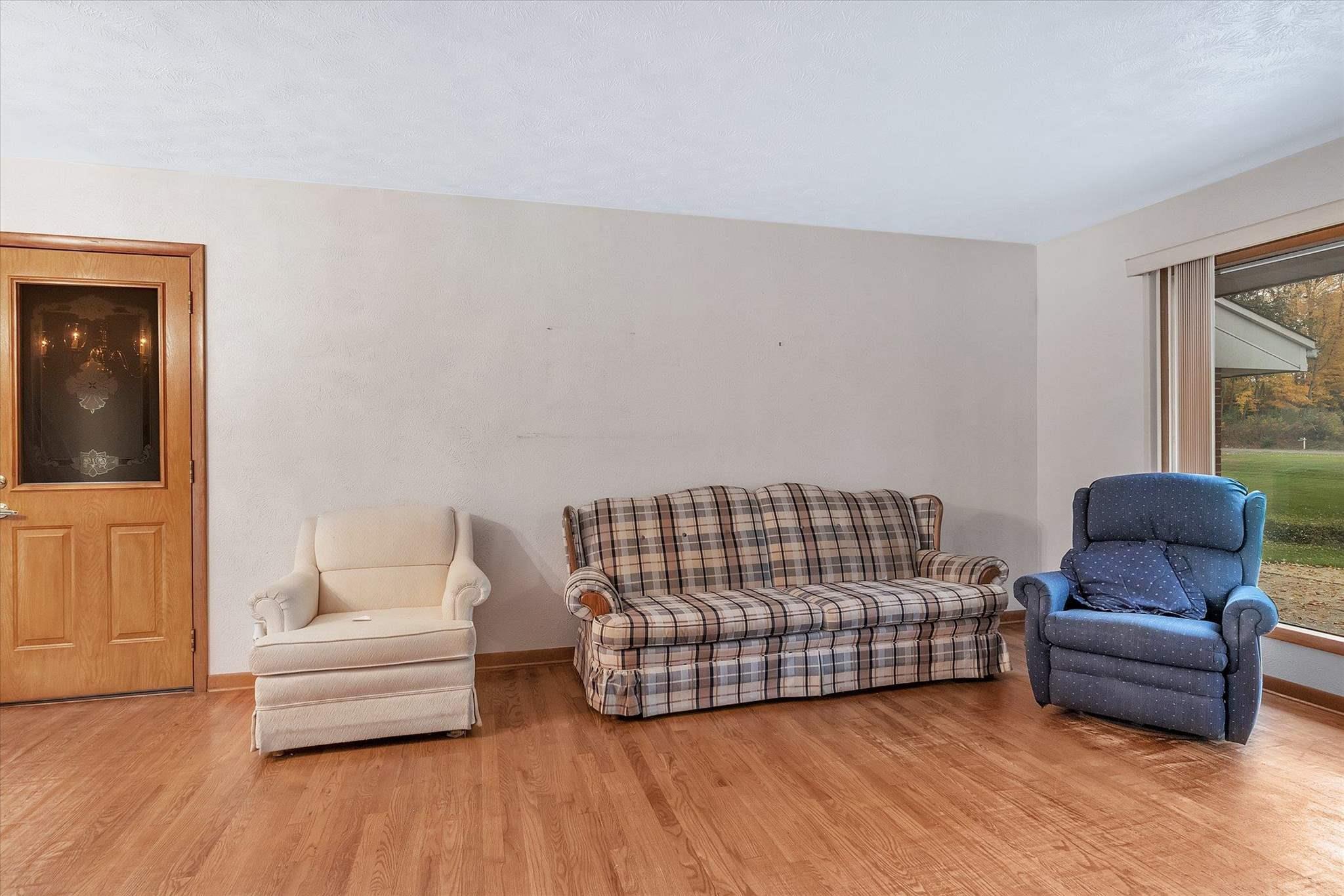 59740 Locust Road South Bend, IN 46614 - Photo 8 of 26 Gallery Image 8