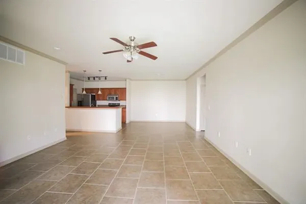 $135,000 | 350 Emerald Forest Boulevard, Unit 21101, Covington, LA 70433