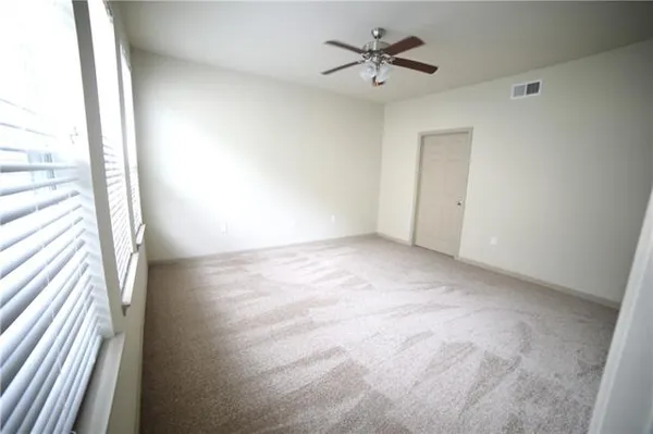 $135,000 | 350 Emerald Forest Boulevard, Unit 21101, Covington, LA 70433