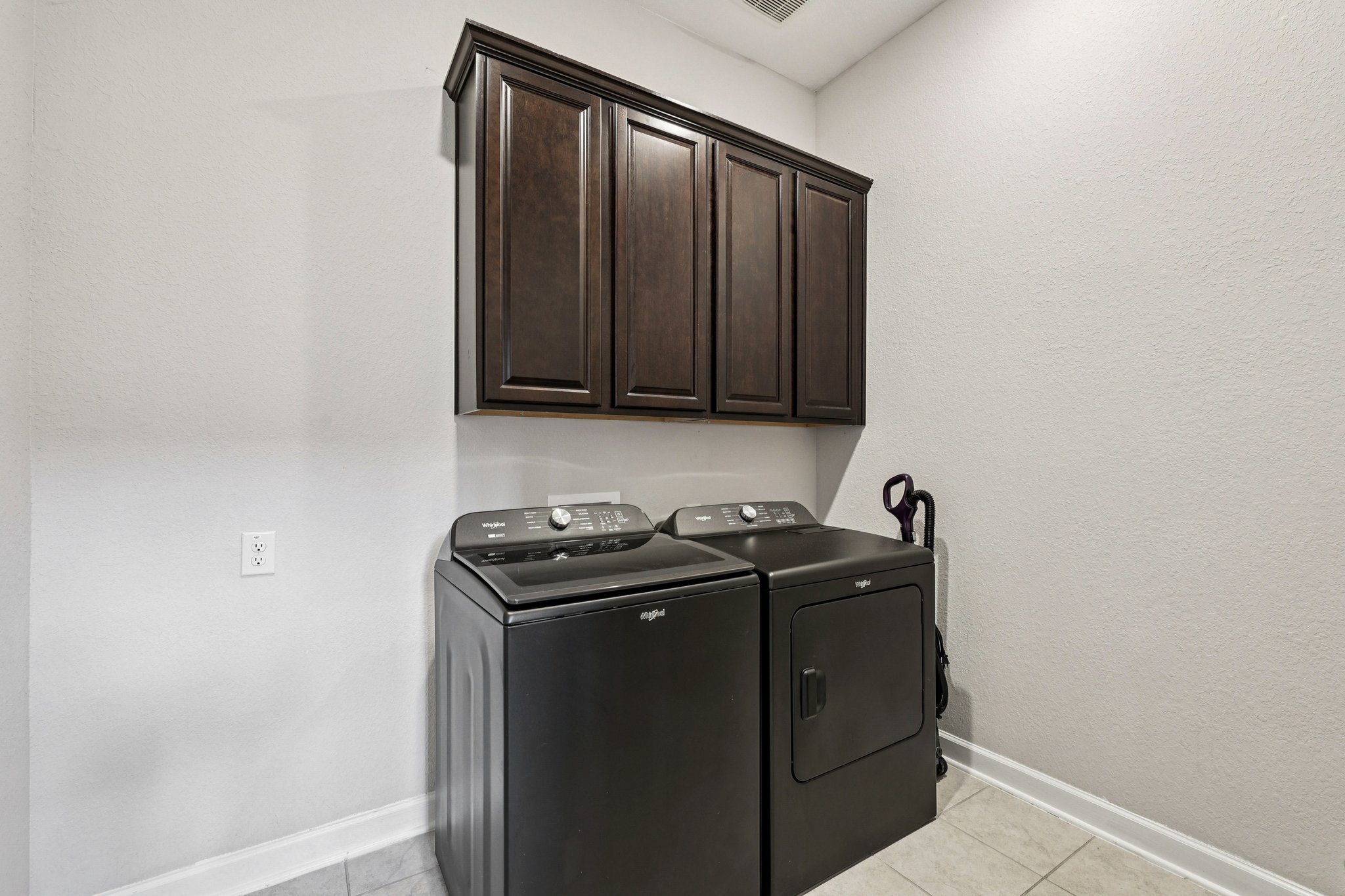 207 Wild Pecan Loop Buda, TX 78610 - Photo 16 of 38