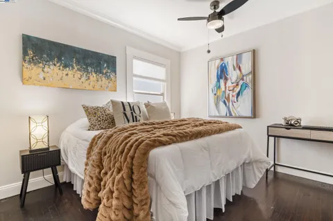 $749,000 | 2133 East 30th Street, Oakland, CA 94606