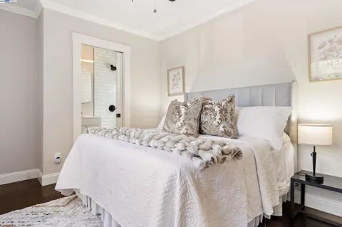 $799,000 | 2133 East 30th Street, Oakland, CA 94606