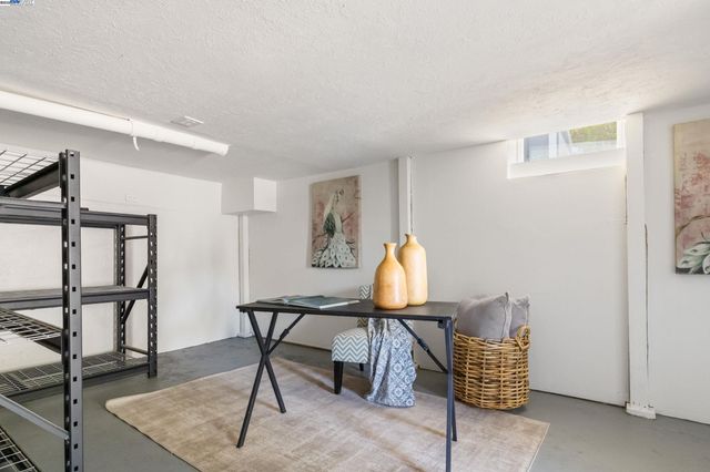 $784,888 | 2133 East 30th Street, Oakland, CA 94606