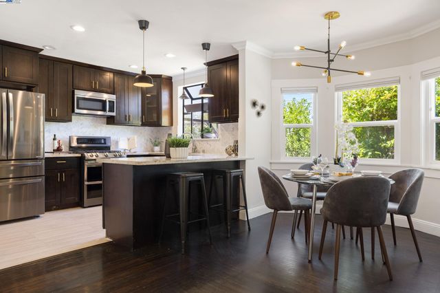 $784,888 | 2133 East 30th Street, Oakland, CA 94606