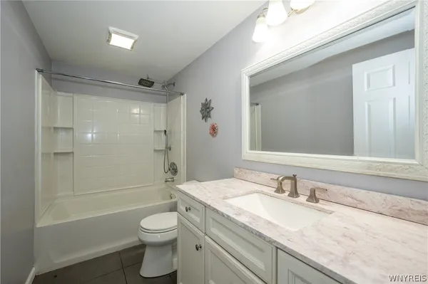 $369,900 | 675 Herr Road, Evans, NY 14006