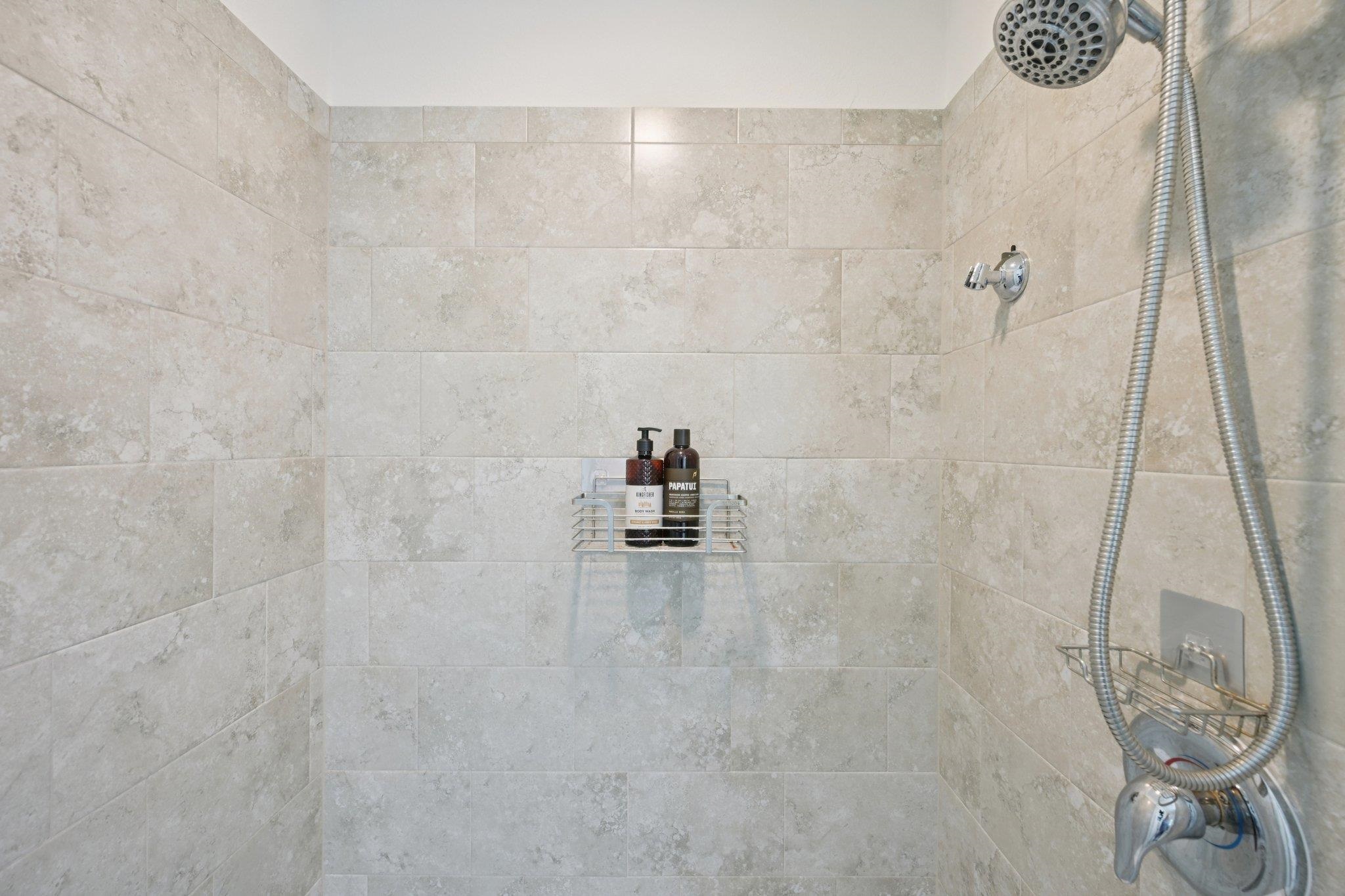 22 Ridge Lake Road St. Augustine, FL 32086 - Photo 16 of 31 Bathroom view of a tile shower