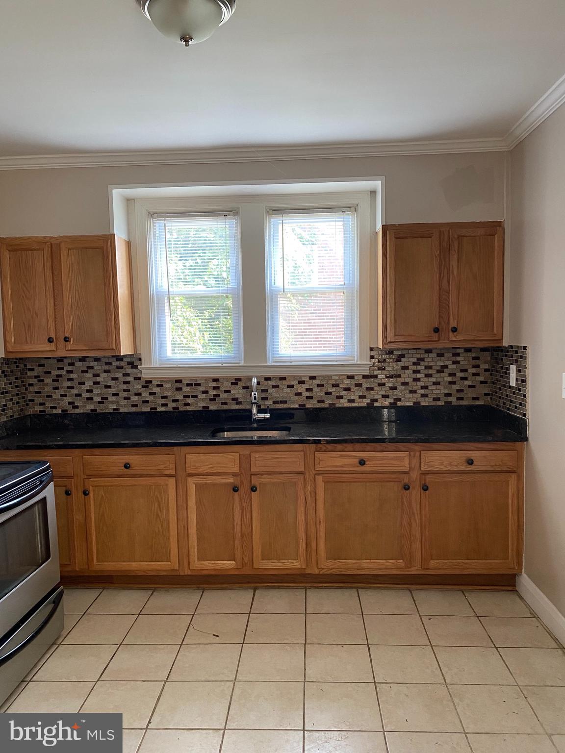 3605 Dennlyn Road Baltimore, MD 21215 - Photo 6 of 23 Gallery Image 6