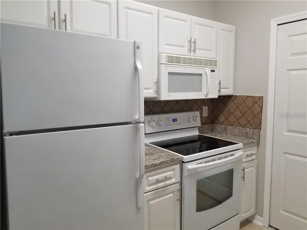 $1,595 | 1910 East Palm Avenue, Unit 11222, Tampa, FL 33605