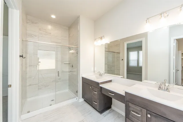 $2,500 | 2131 Wisteria Cove Drive, Fulshear, TX 77494