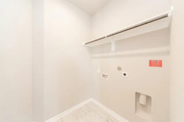 $2,500 | 2131 Wisteria Cove Drive, Fulshear, TX 77494