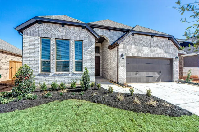 $2,500 | 2131 Wisteria Cove Drive, Fulshear, TX 77494