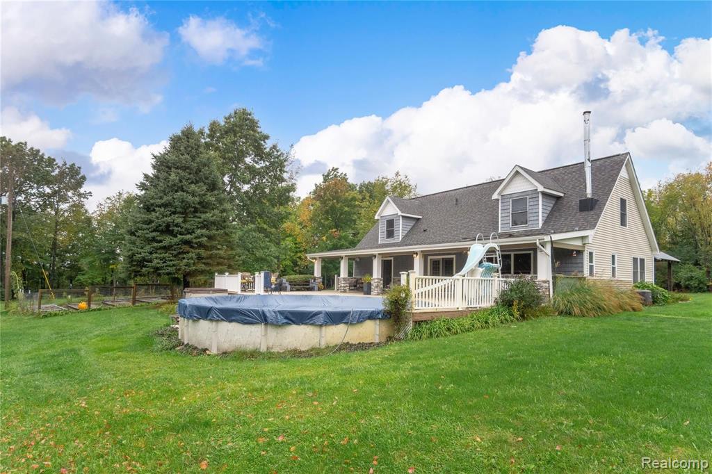 9149 Center Road Fenton, MI 48430 - Photo 29 of 40