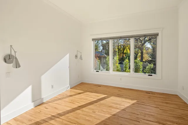 $3,995,000 | 2700 West Lake Of The Isles Parkway, Minneapolis, MN 55416