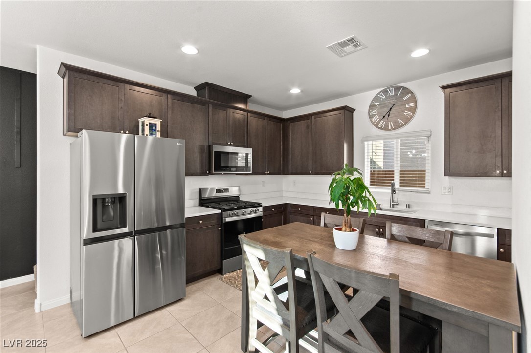4057 Pioneer Ridge Las Vegas, NV 89115 - Photo 2 of 42 Gallery Image 2