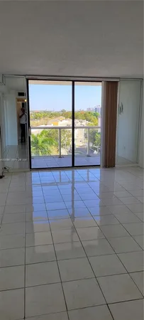 $150,000 | 13499 Biscayne Boulevard, Unit 511, North Miami, FL 33181