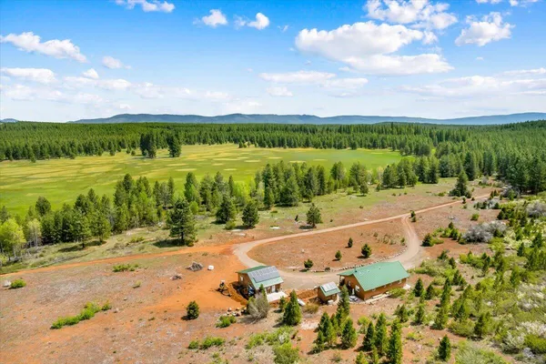 $699,000 | 2125 Lava, Fall River Mills, CA 96028