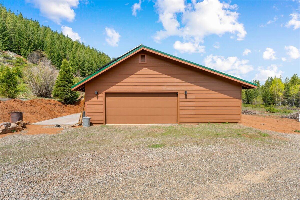2125 Lava Fall River Mills, CA 96028 - Photo 34 of 51 25-2125 Lava Dr 25