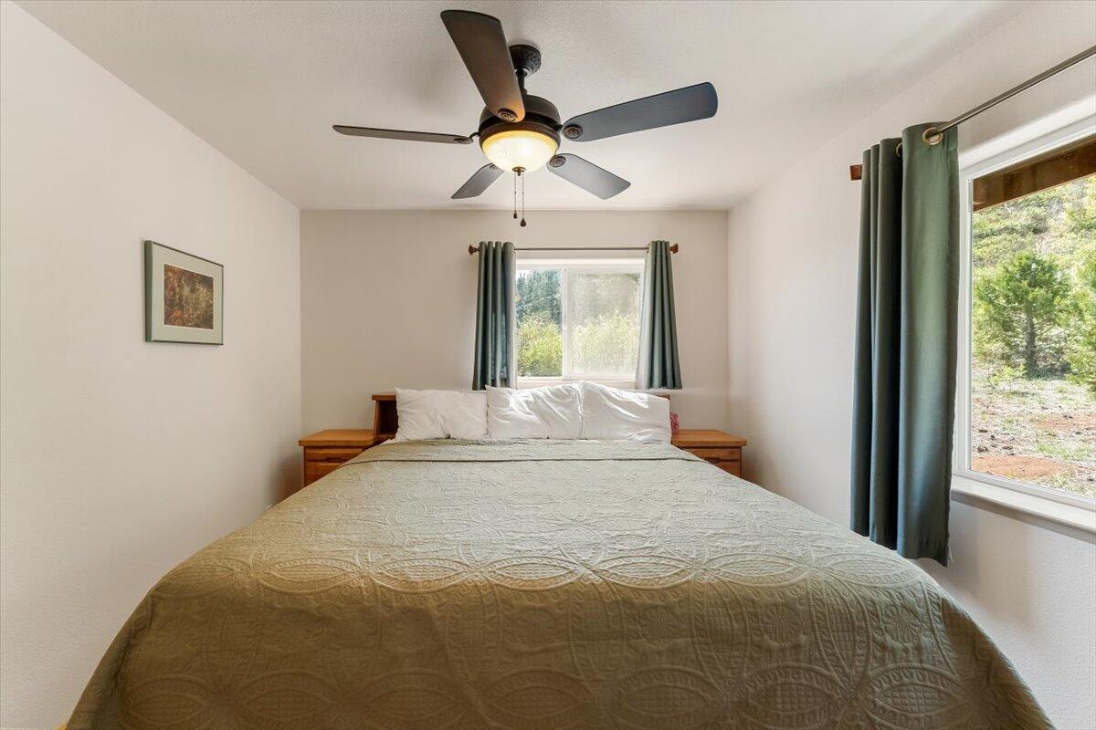 2125 Lava Fall River Mills, CA 96028 - Photo 37 of 51 14-2125 Lava Dr 14