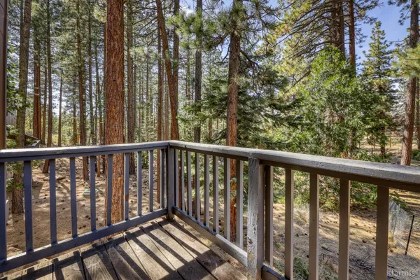 $374,900 | 1410 Ski Run Boulevard, Unit 20, South Lake Tahoe, CA 96150