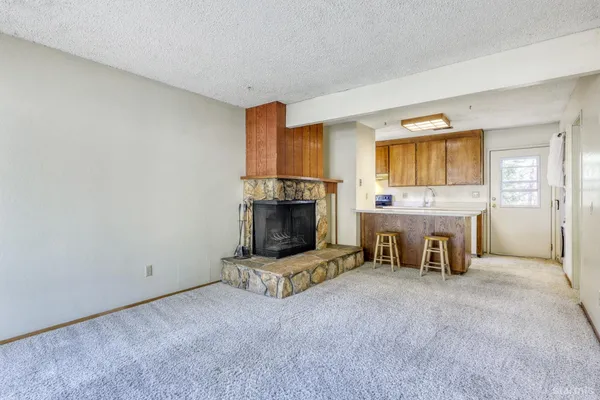 $374,900 | 1410 Ski Run Boulevard, Unit 20, South Lake Tahoe, CA 96150
