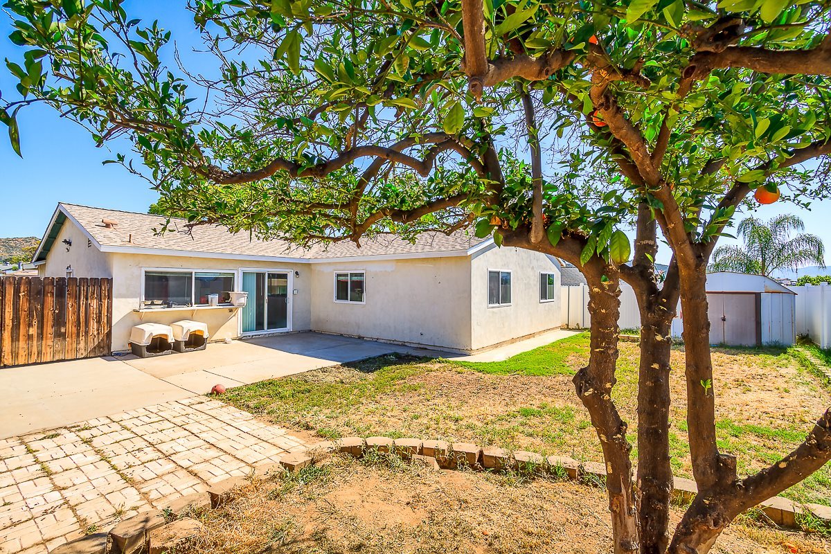 10019 Pinewood View Santee, CA 92071 - Photo 22 of 25 Gallery Image 22