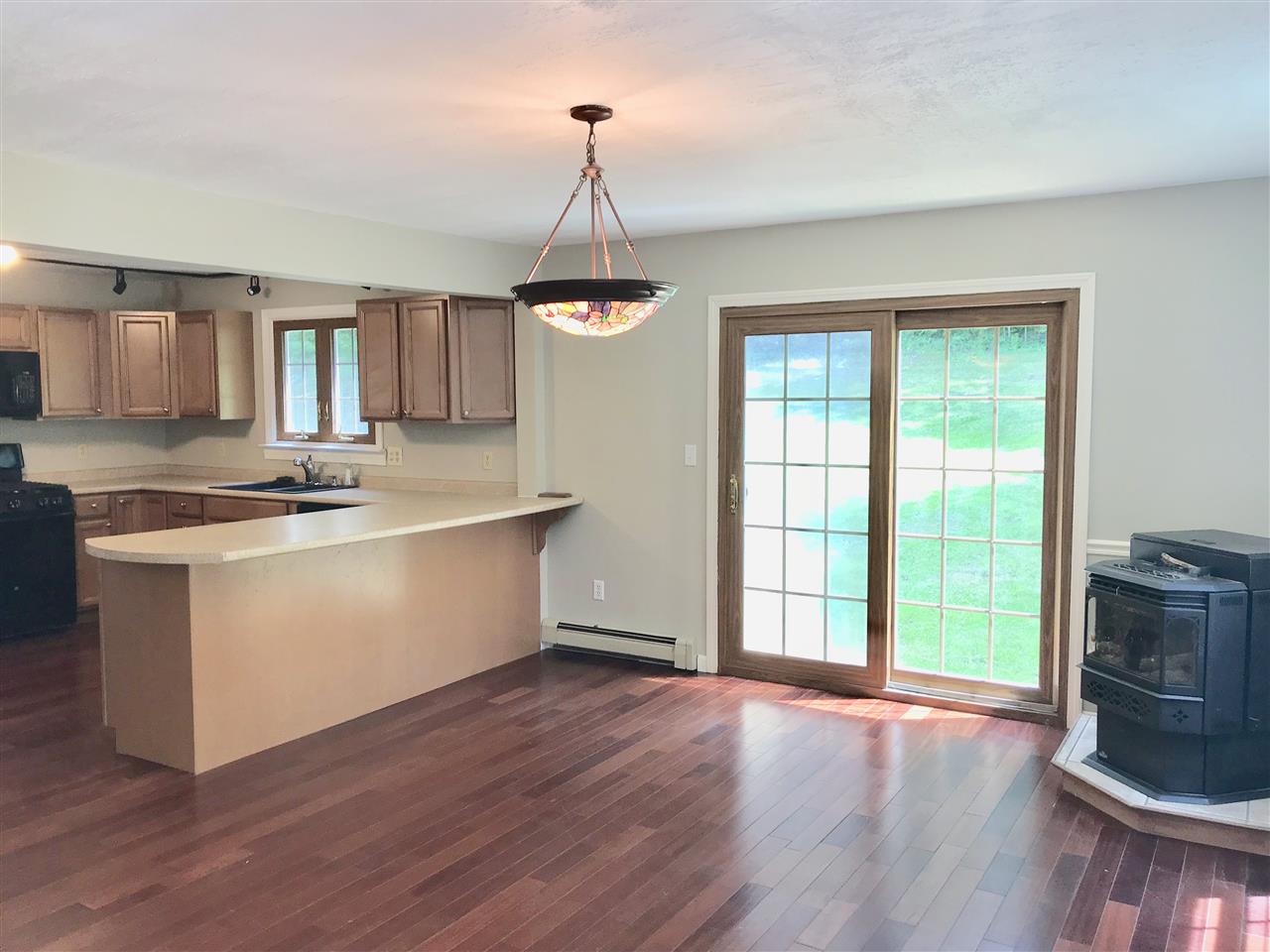 180 Page Road Bow, NH 03304 - Photo 12 of 29