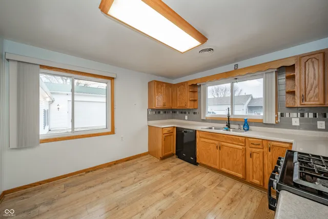 $284,900 | 11114 North 300 East, Alexandria, IN 46001