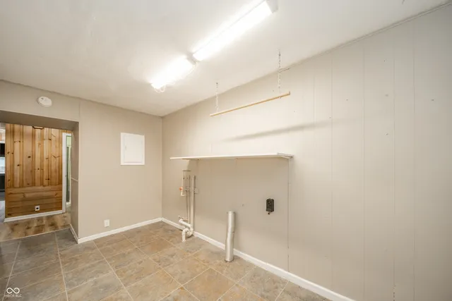 $284,900 | 11114 North 300 East, Alexandria, IN 46001