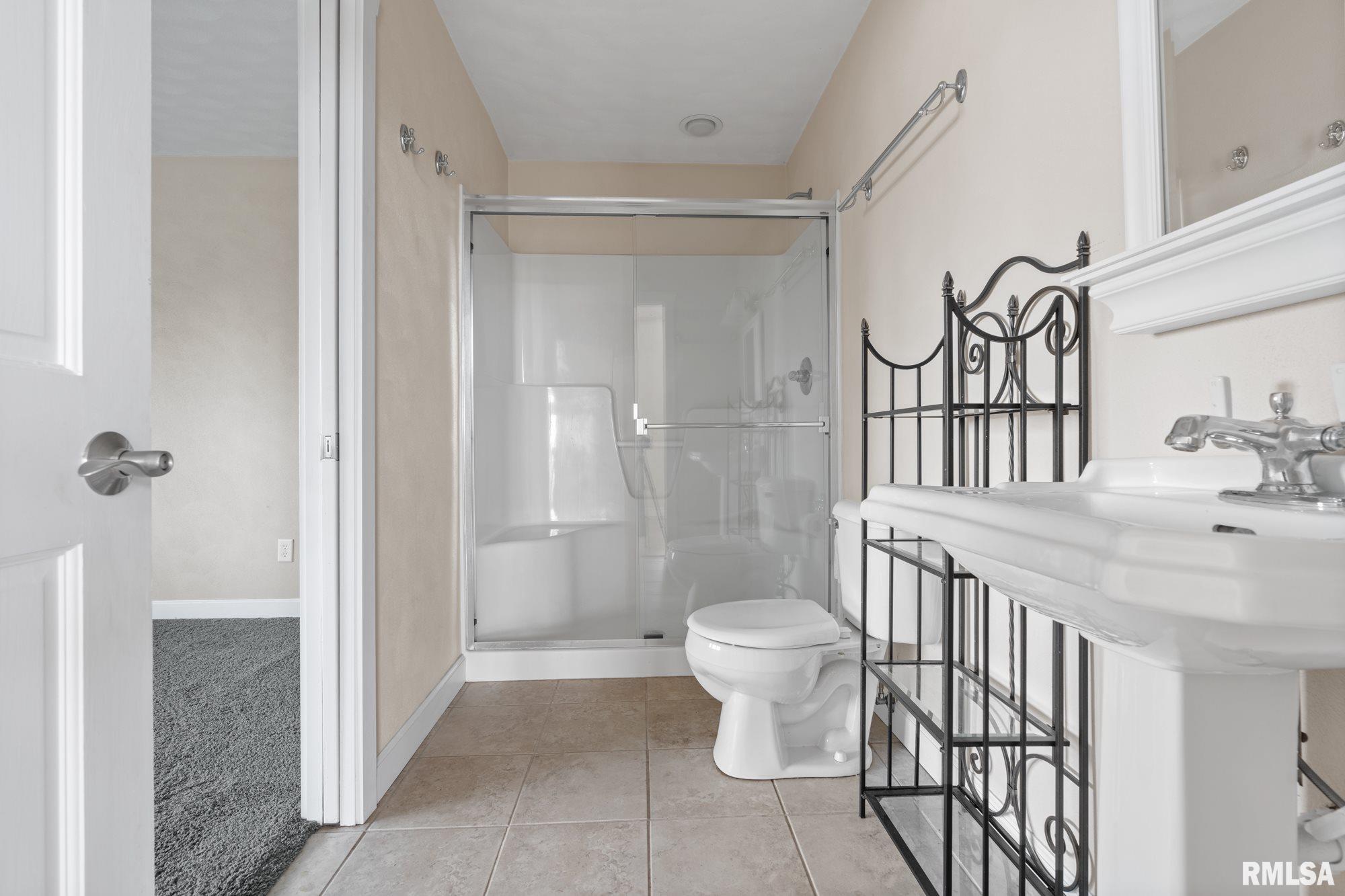 23168 Golf Road Cuba, IL 61427 - Photo 33 of 47 Gallery Image 33
