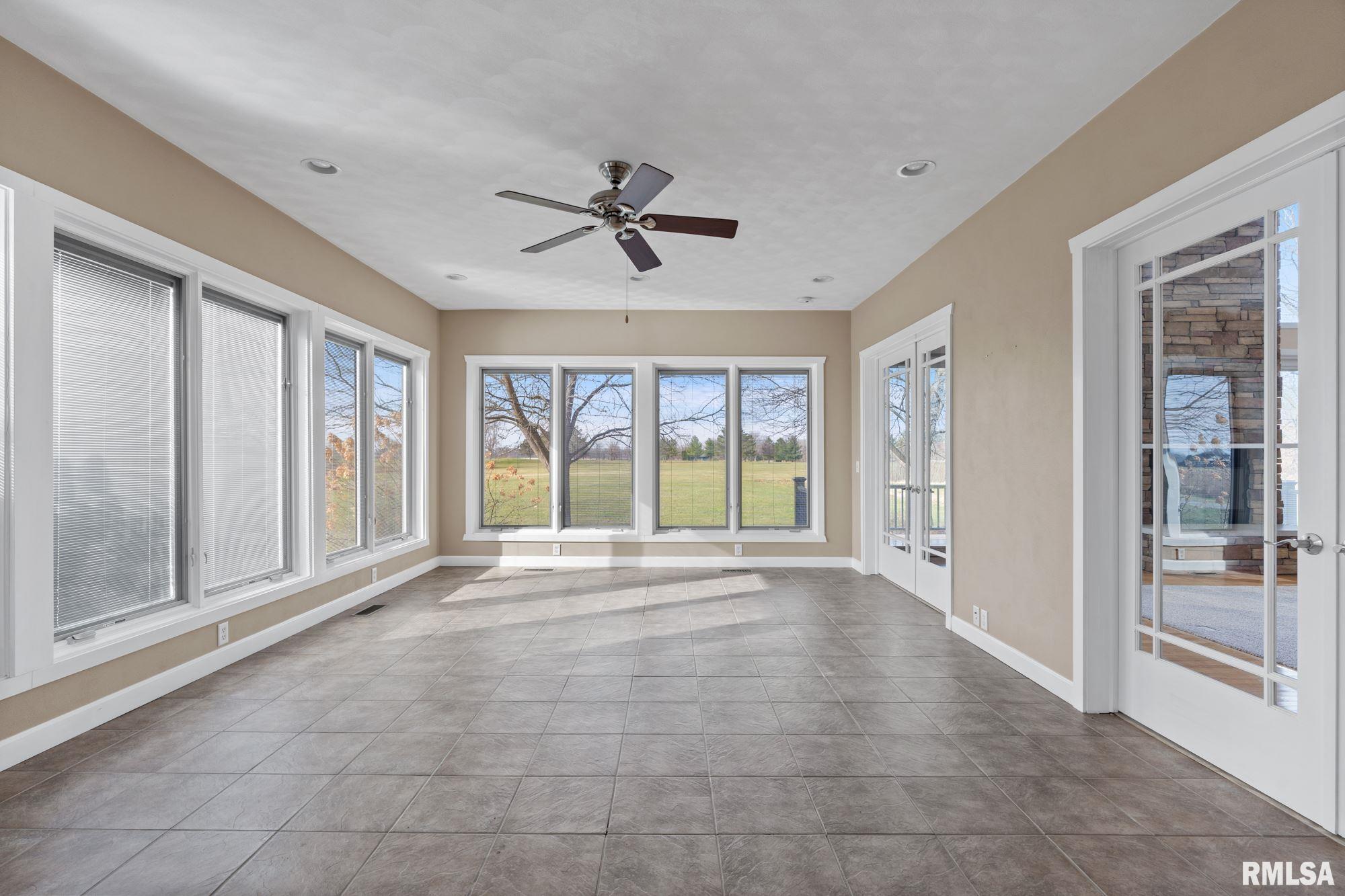 23168 Golf Road Cuba, IL 61427 - Photo 9 of 47 Gallery Image 9