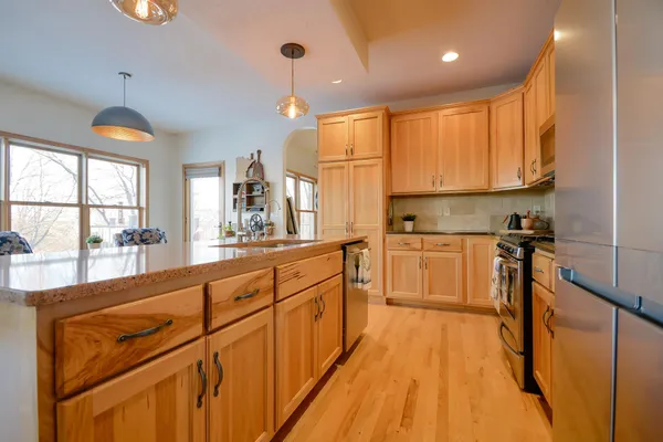 $525,000 | 1406 Landsdown Road, Buffalo, MN 55313