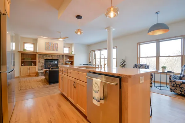 $525,000 | 1406 Landsdown Road, Buffalo, MN 55313