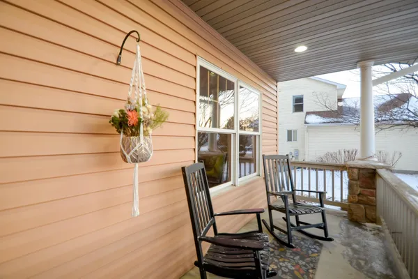 $525,000 | 1406 Landsdown Road, Buffalo, MN 55313