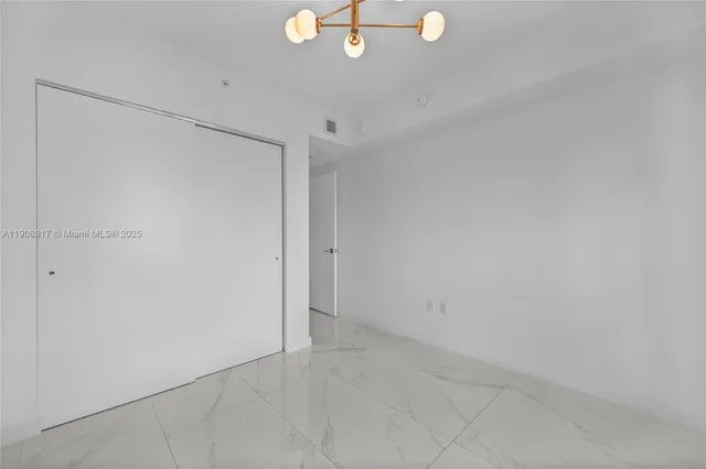 a view of a livingroom with an empty space