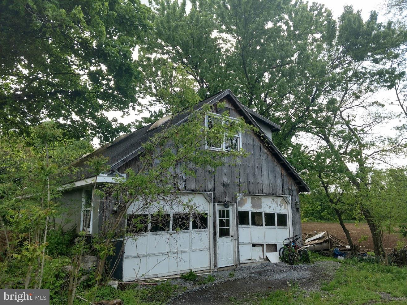 125 State Road Mechanicsburg, PA 17050 - Photo 4 of 4 Gallery Image 4