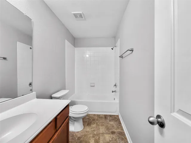 $1,935 | 2022 Midlane Drive, Conroe, TX 77301